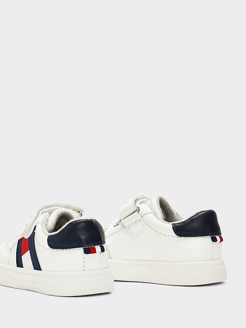 Tommy Hilfiger Flag Low-Top Fantje Superge Bela | TH097JYH