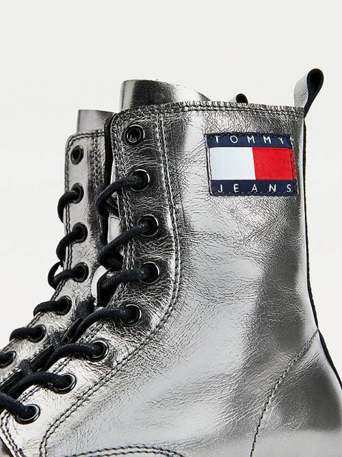 Tommy Hilfiger Tommy Badge Metallic Leather Cleat Ženske Škornji Siva | TH598ZGP